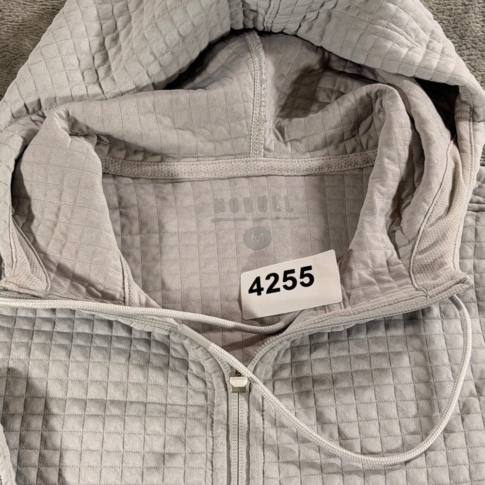 NOBULL Full Zip Hoodie Women Medium Gray Quilted Waffle Knit Activewear Jacket